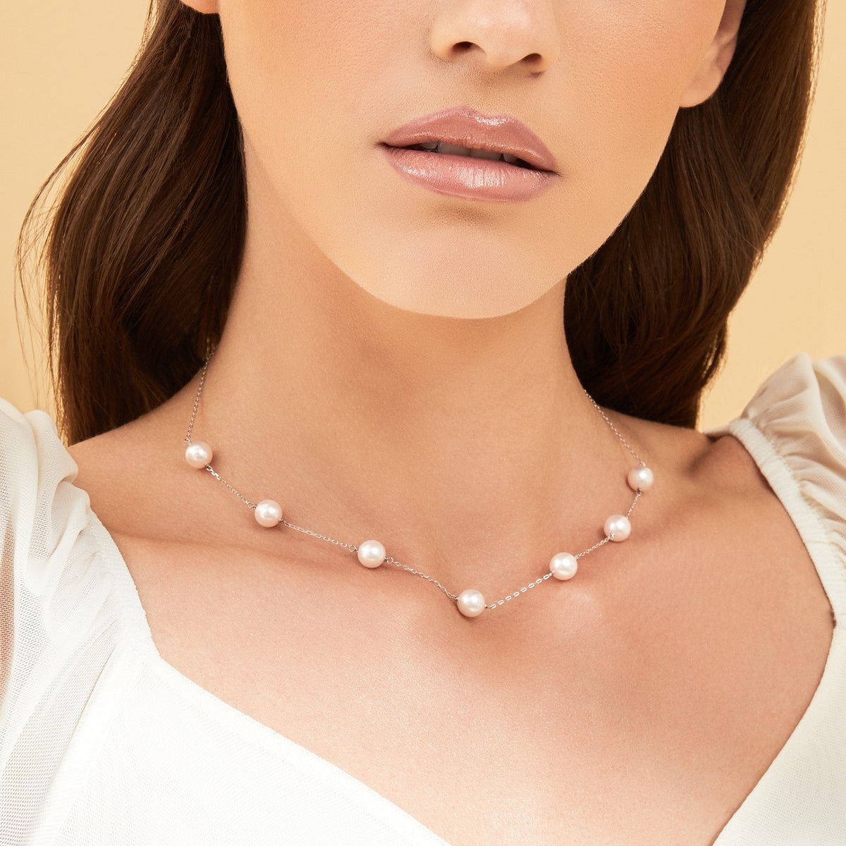 Elegant White Akoya Pearl Tin Cup Necklace – 7.0–8.0mm
