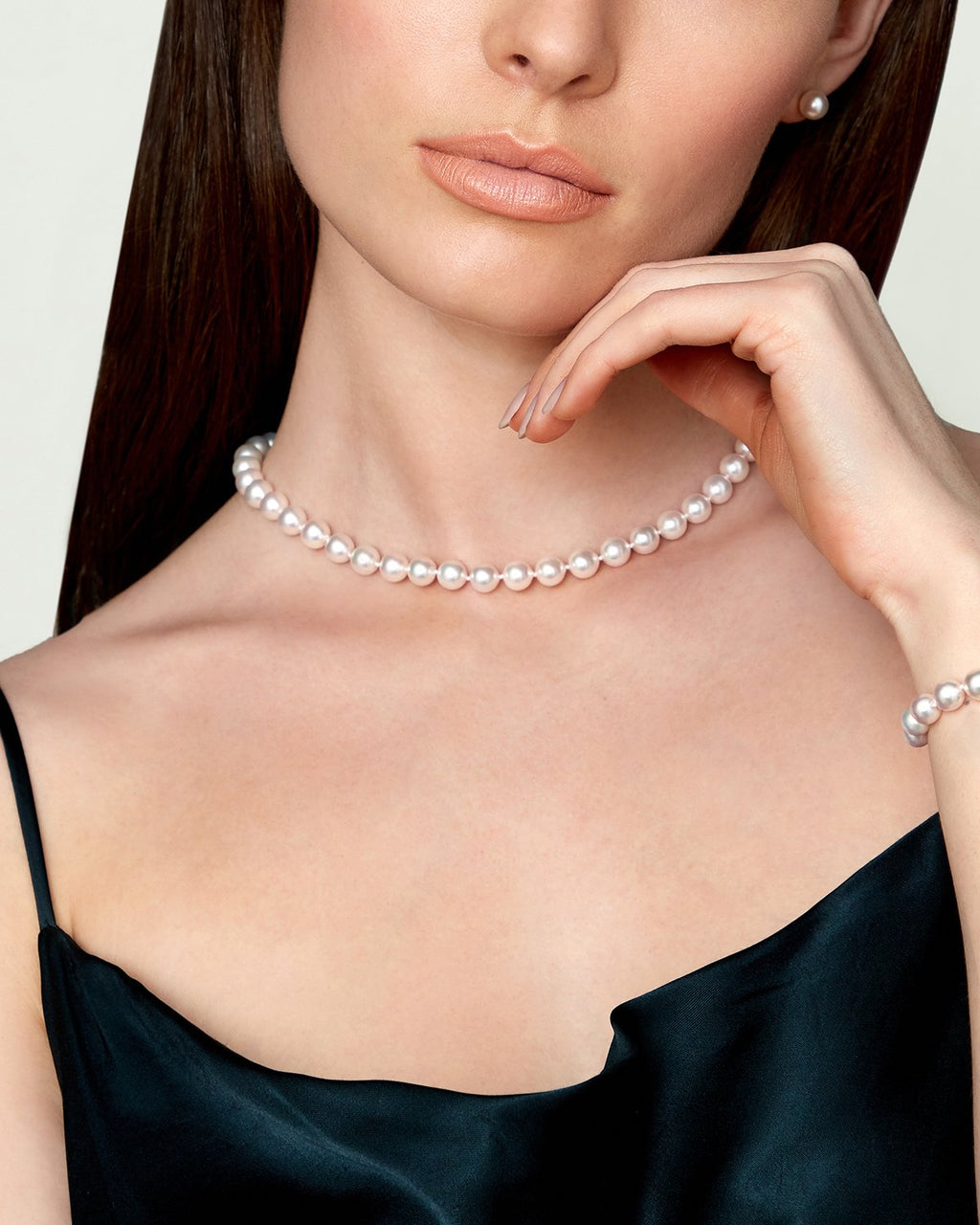 Lustrous White Akoya Pearl Necklace – 9.0–11.0mm