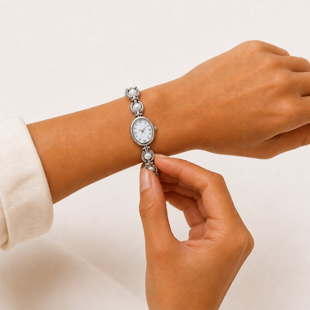 Hina Pearl Silver Watch