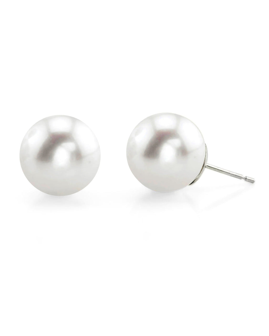 Elegant 7.0–8.0mm White South Sea Round Pearl Stud Earrings